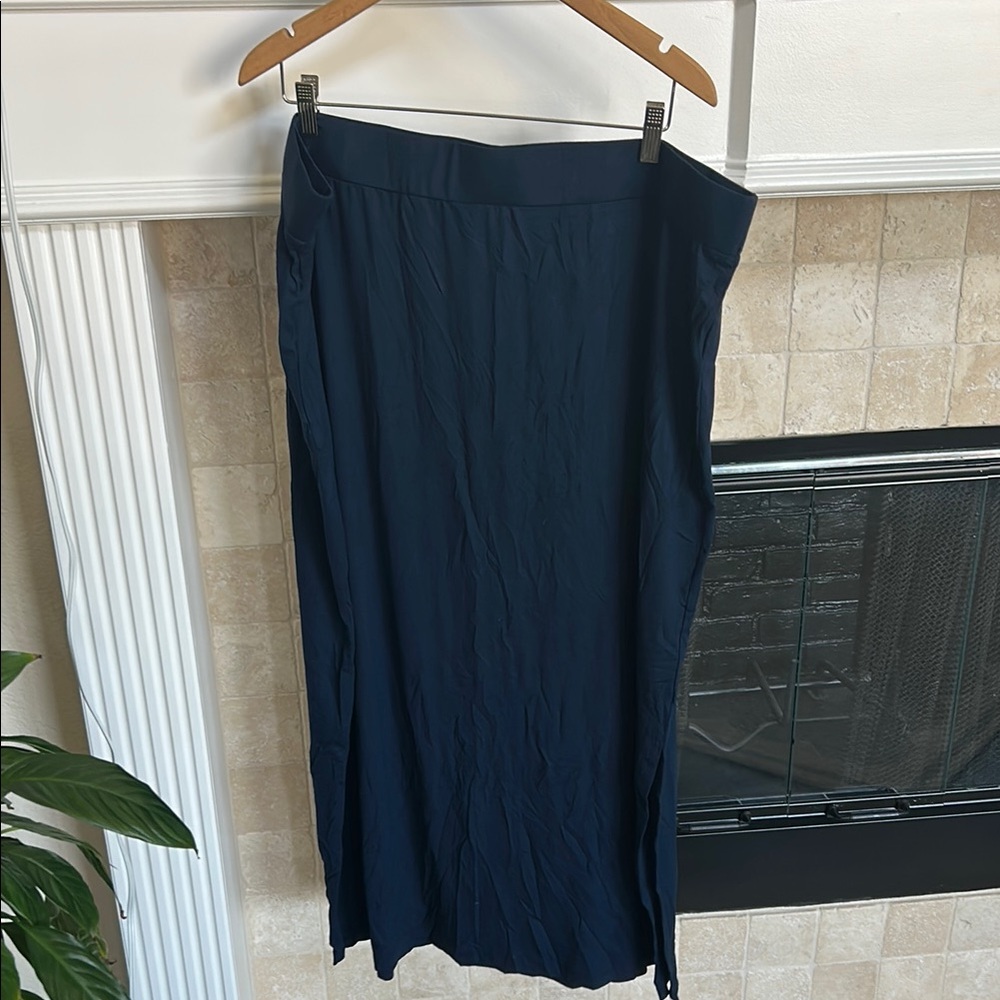 NEW Plus Size Liz Claiborne Navy Blue  Maxi Skirt